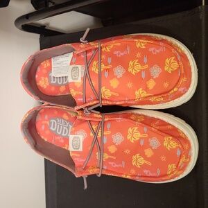 HeyDude Wendy Spring  BreakR sz 7